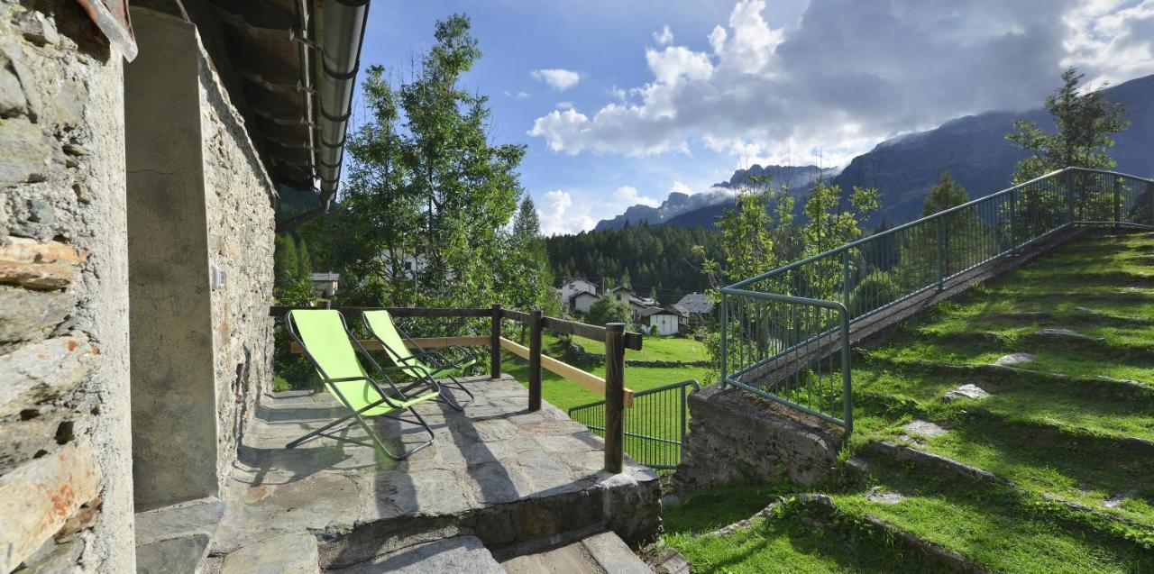 Casa Alpina San Luigi Hotel Campodolcino Exterior photo